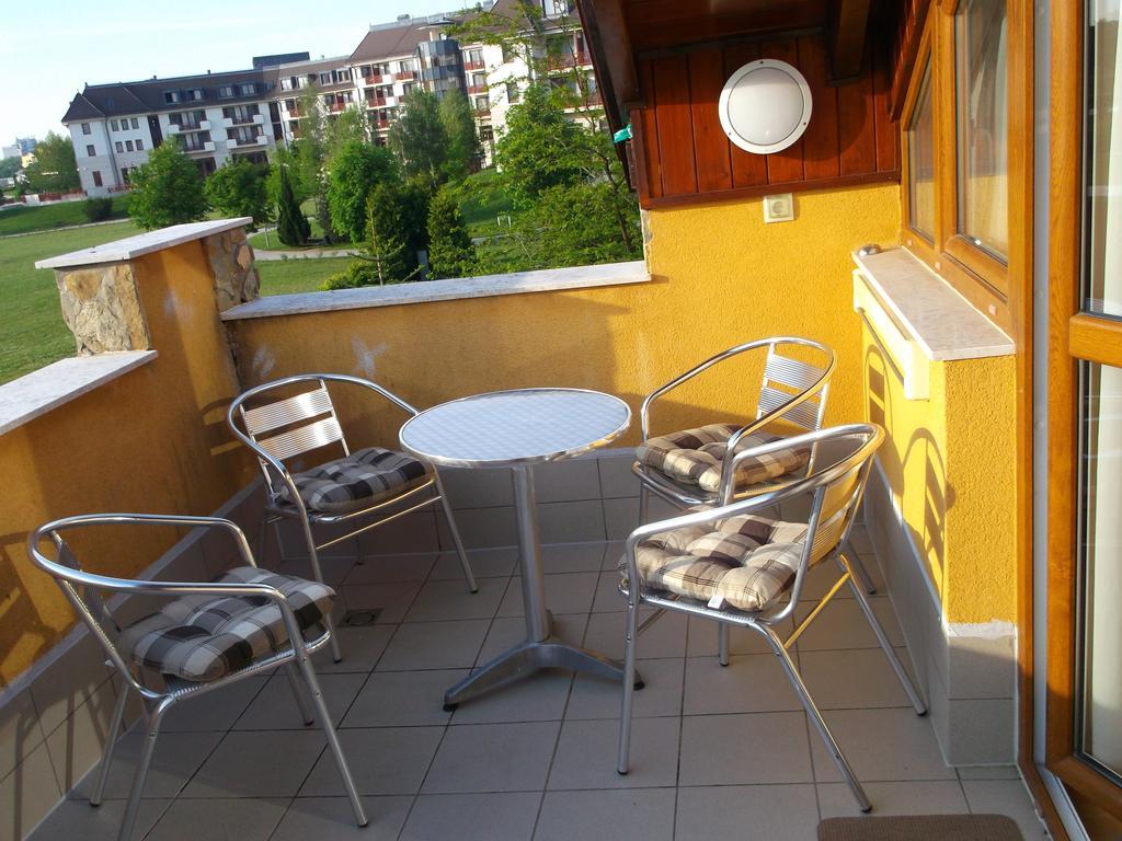 Birdland Panorama Apartment