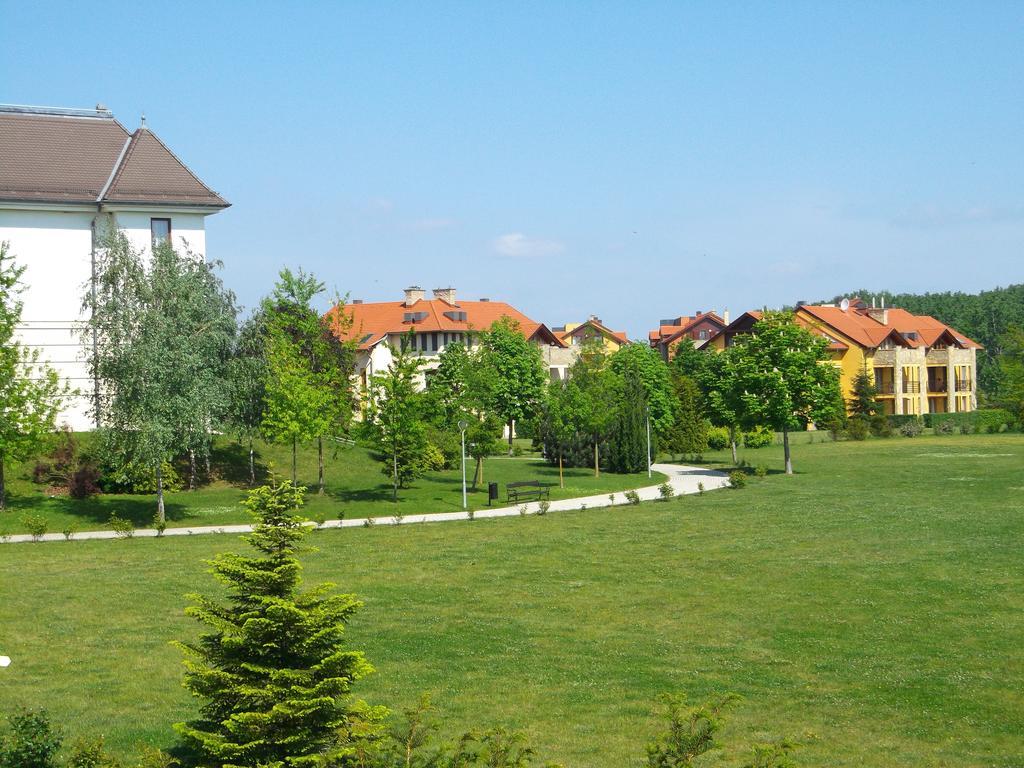 Birdland Panorama Bük